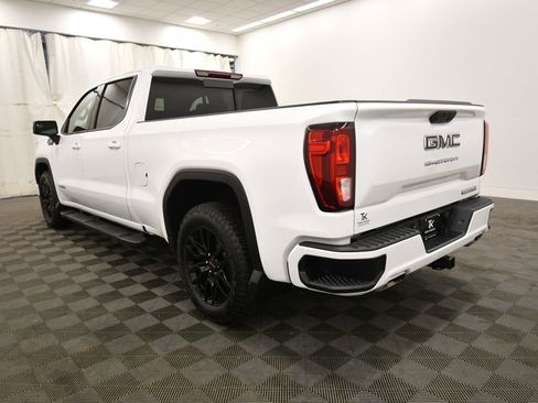 Used 2025 GMC Sierra 1500 Elevation w/ Preferred Package image 5