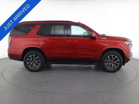 Used 2022 Chevrolet Tahoe Z71 w/ Luxury Package image 9