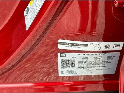 New 2025 Chevrolet Traverse LT w/ Enhanced Driving Package image 34