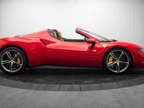 Used 2025 Ferrari 296 GTS RWD image 2