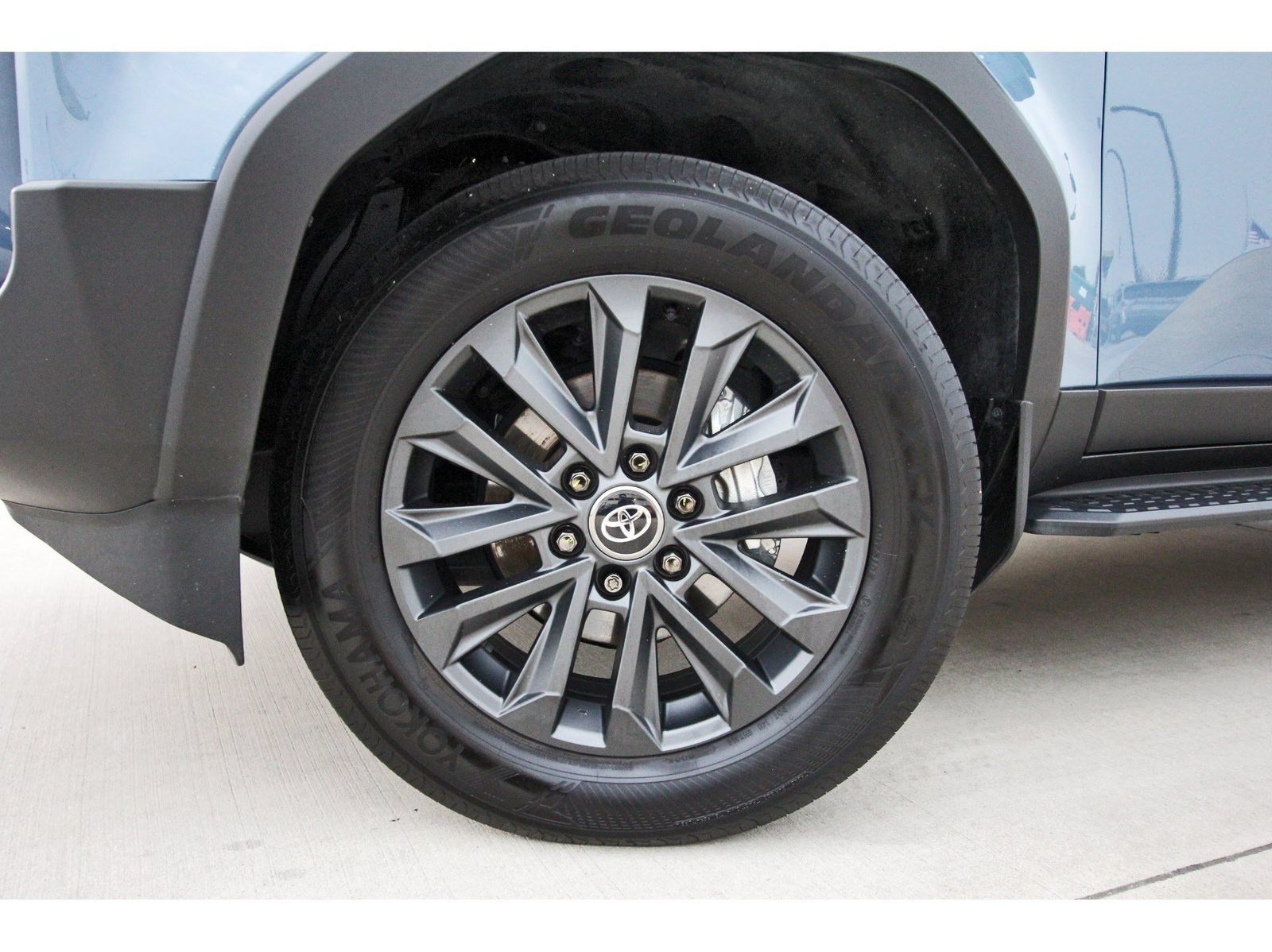Used 2025 Toyota Land Cruiser w/ Premium Package AWD/4WD image 33