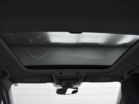 Used 2021 Volkswagen Jetta SEL image 25