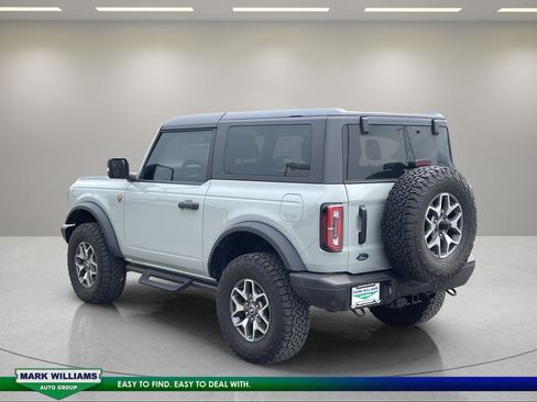 Used 2024 Ford Bronco Badlands AWD/4WD image 6