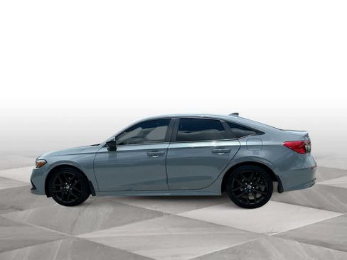 Used 2023 Honda Civic Sport image 5