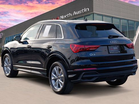 Certified 2025 Audi Q3 2.0T Premium w/ Convenience Package image 6
