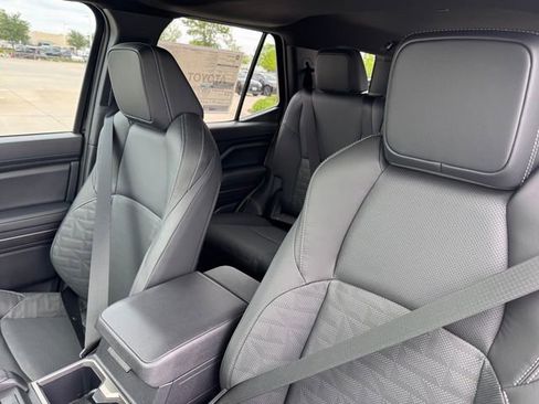 New 2026 Toyota 4Runner TRD Off-Road Premium AWD/4WD image 11