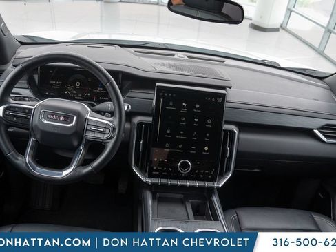 Used 2024 GMC Acadia Elevation FWD image 4