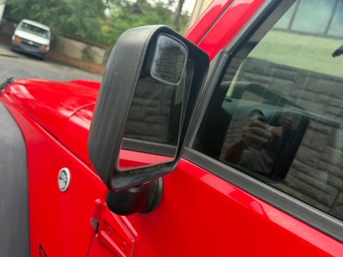 Used 2016 Jeep Wrangler Unlimited Sport w/ Max Tow Package AWD/4WD image 35