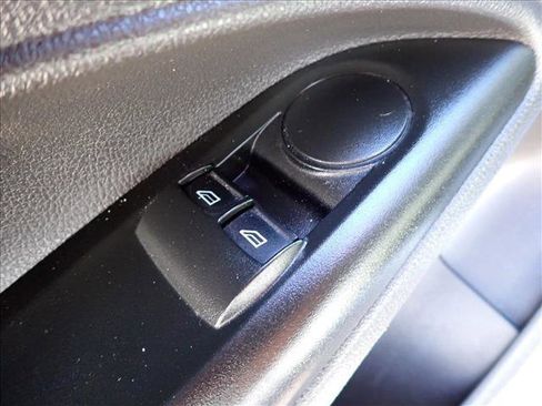 Used 2017 Ford Transit Connect XL image 13