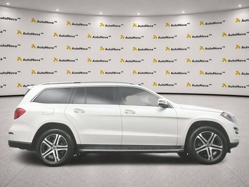 Used 2016 Mercedes-Benz GL 450 4MATIC w/ Premium I Package image 47