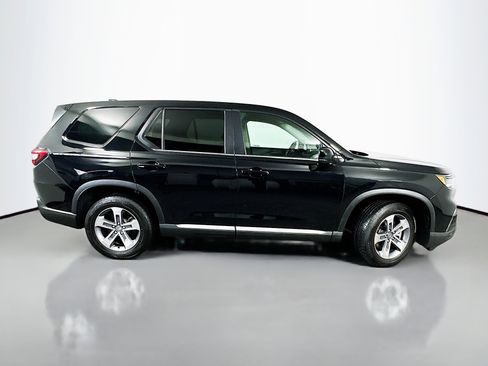 Used 2023 Honda Pilot EX-L image 8