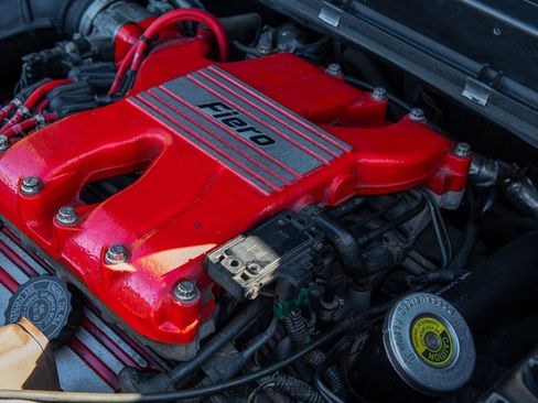 Used 1986 Pontiac Fiero GT image 32