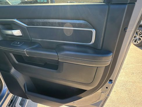 Used 2024 RAM 2500 Big Horn w/ Bed Utility Group image 20