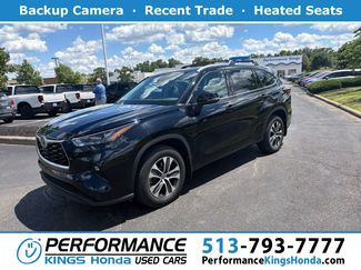 Used 2022 Toyota Highlander XLE AWD/4WD video 1