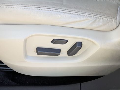 Used 2018 MAZDA CX-9 Touring image 21