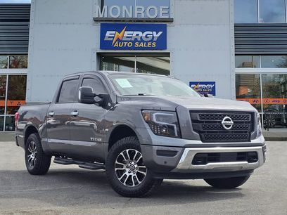 Used 2021 Nissan Titan SV w/ SV Convenience Package