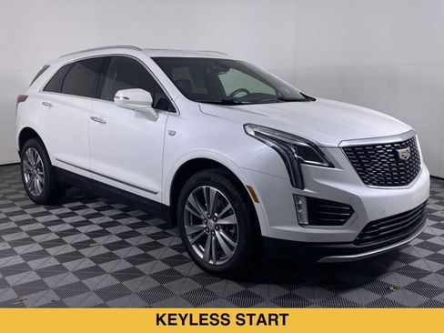 Certified 2024 Cadillac XT5 Premium Luxury w/ LPO, Floor Liner Package AWD/4WD image 21