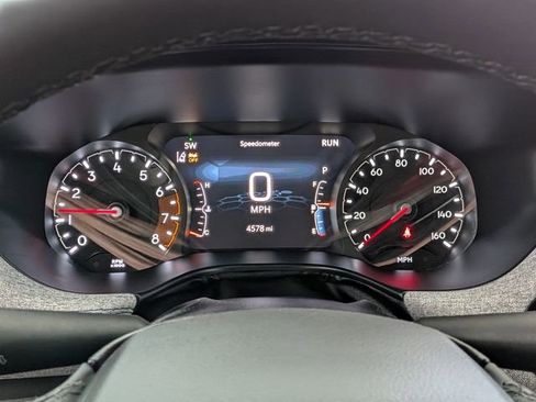 Used 2025 Jeep Compass Latitude image 31