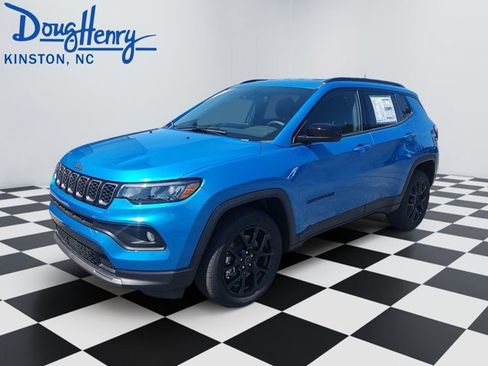 New 2026 Jeep Compass Latitude AWD/4WD image 1