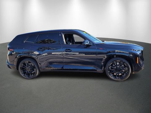 Used 2026 BMW XM Label Red image 8