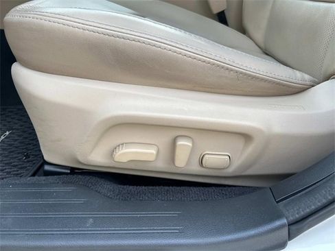 Used 2016 Subaru Outback 3.6R Limited image 20