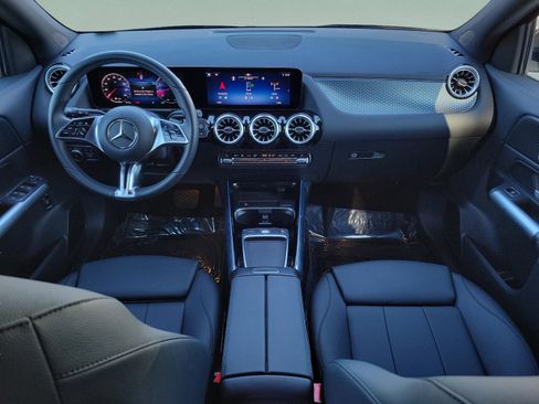 Certified 2025 Mercedes-Benz GLA 250 image 16