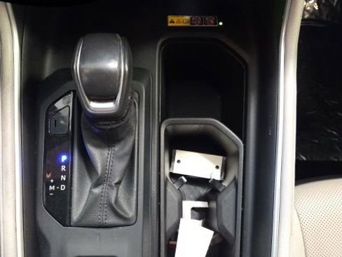 Used 2024 Toyota Grand Highlander AWD image 27