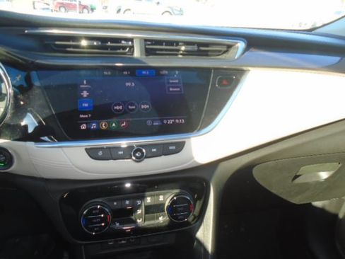 Used 2020 Buick Encore GX Essence w/ Experience Buick Package image 15