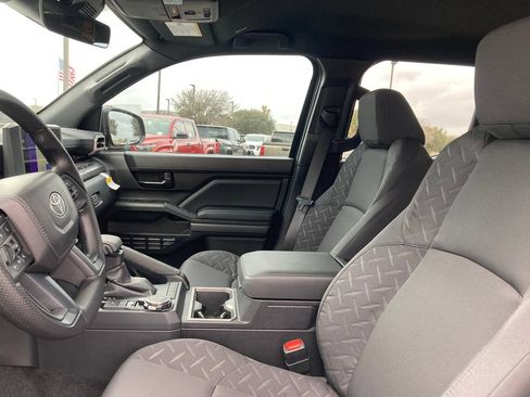 New 2026 Toyota Tacoma SR5 AWD/4WD image 10