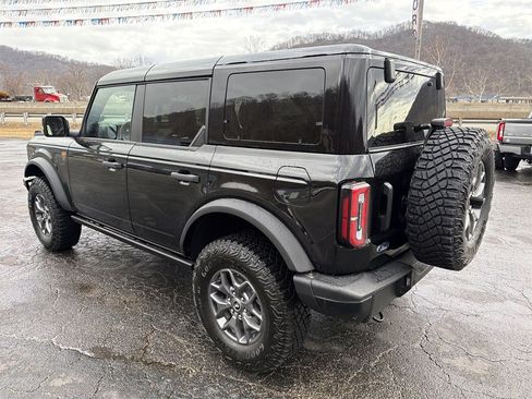 New 2025 Ford Bronco Badlands image 5