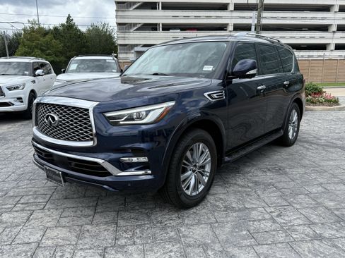 Used 2021 INFINITI QX80 Luxe w/ Cargo Package AWD/4WD image 3