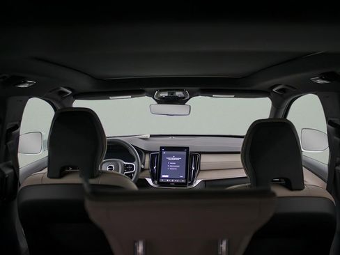 New 2026 Volvo XC90 B5 Core w/ Protection Package Premier image 16