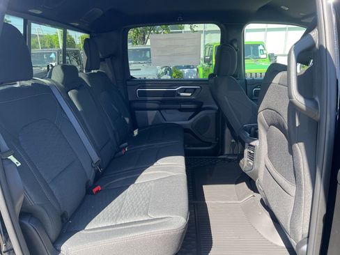 New 2026 RAM 1500 Big Horn w/ Night Edition AWD/4WD image 17