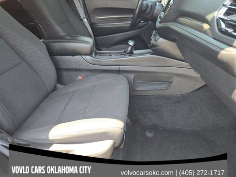 Used 2022 Dodge Durango SXT RWD image 16