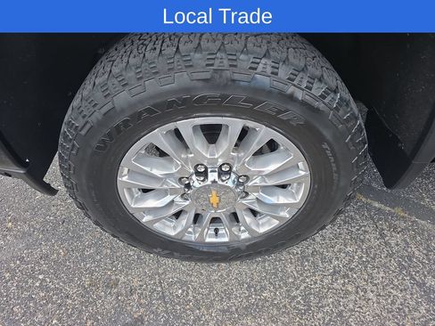 Used 2022 Chevrolet Silverado 2500 High Country AWD/4WD image 12
