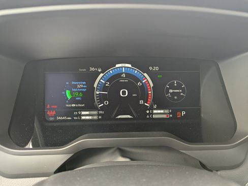 Used 2024 Toyota Tundra Limited image 23