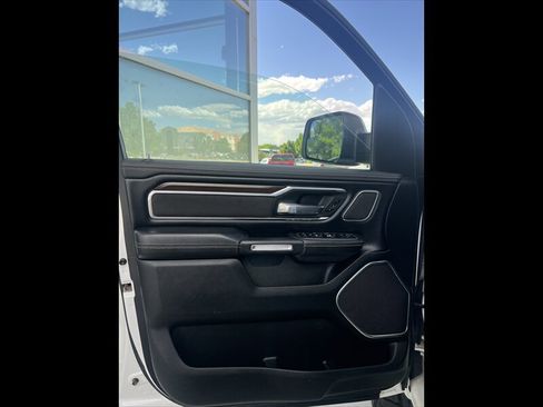Used 2021 RAM 1500 Laramie AWD/4WD image 11