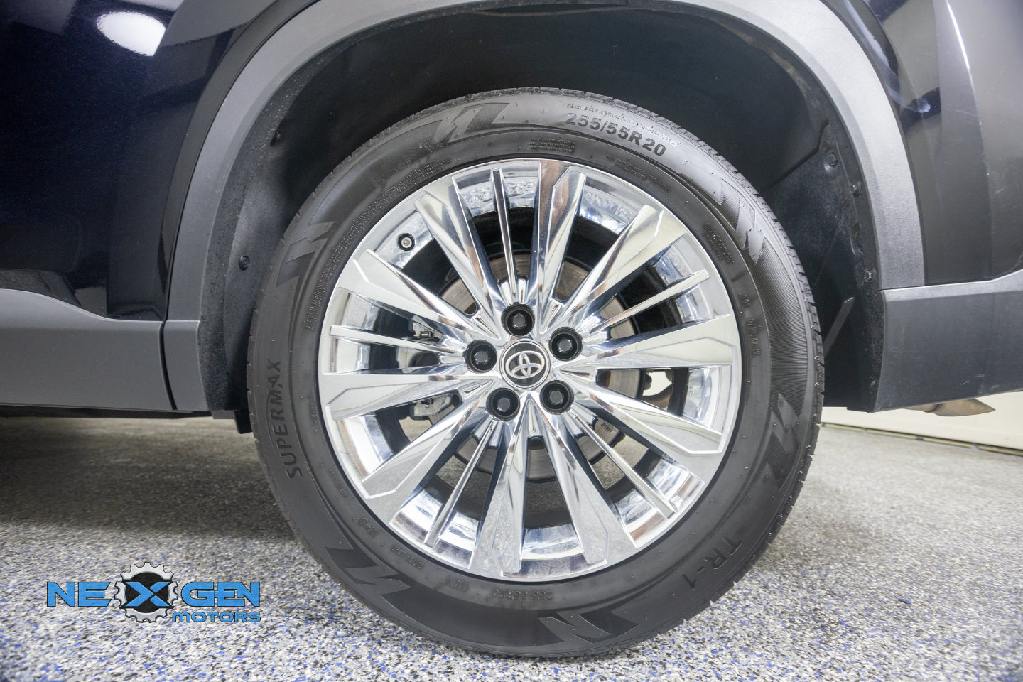 Used 2026 Toyota Grand Highlander AWD image 47