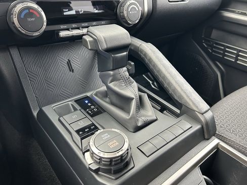 Certified 2025 Toyota 4Runner SR5 image 20