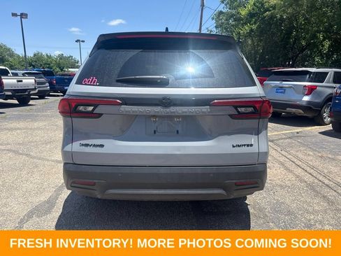 Used 2025 Toyota Grand Highlander AWD Hybrid image 3