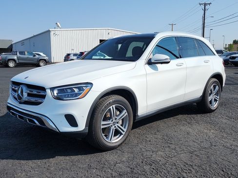 Used 2021 Mercedes-Benz GLC 300 4MATIC image 1