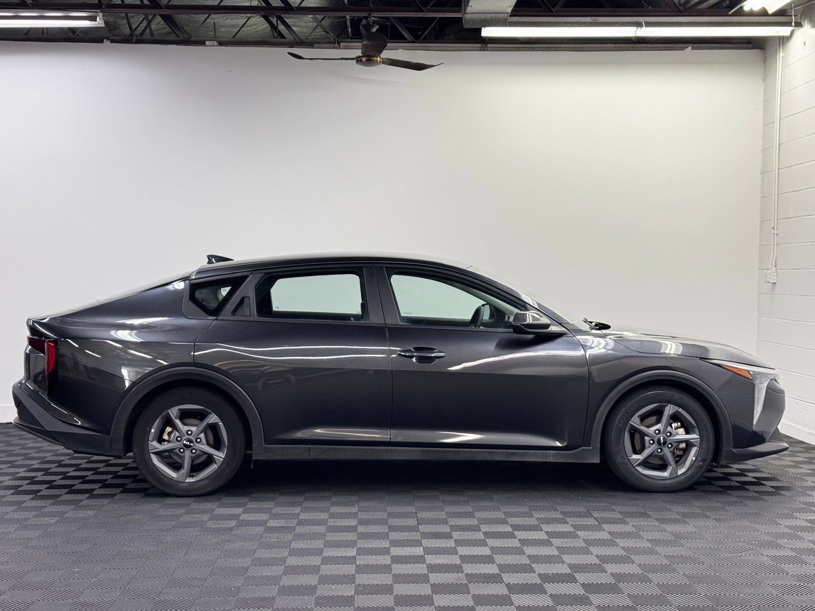 Used 2025 Kia K4 FWD image 4