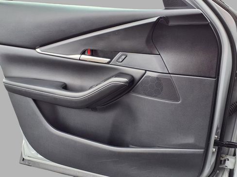 Used 2025 MAZDA CX-30 AWD 2.5 S w/ Preferred Package image 18