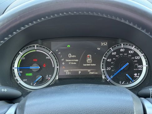 Used 2022 Toyota Highlander Limited image 12