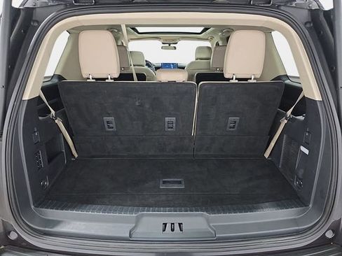 Used 2024 Ford Expedition Limited AWD/4WD image 35