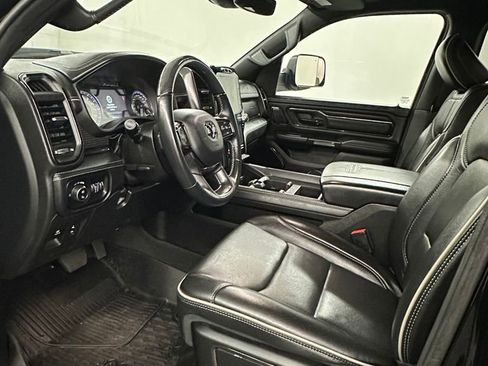 Used 2022 RAM 1500 Limited w/ Night Edition AWD/4WD image 10