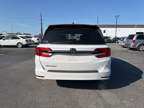 Used 2024 Honda Odyssey EX-L image 4
