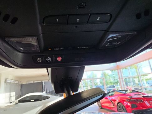 Used 2021 Chevrolet Blazer RS w/ Enhanced Convenience Package FWD image 26