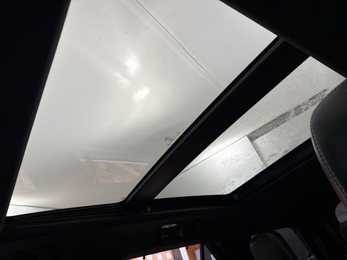 Used 2022 Ford Explorer ST w/ Equipment Group 401A image 21