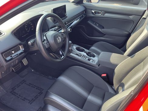Used 2025 Honda Civic Sport image 10